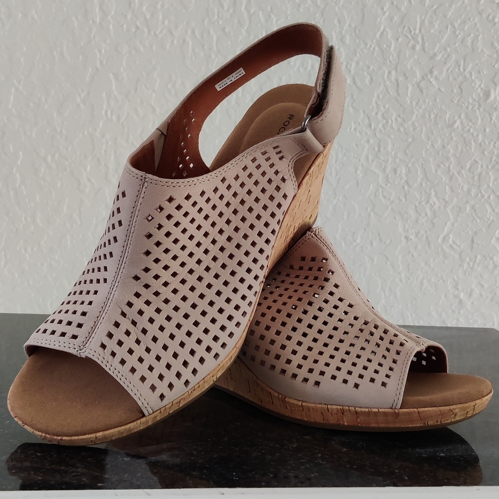 N W/O B Rockport Briah suede cork wedge sandals size 9.5